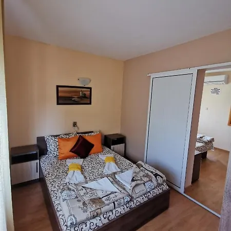 Guest house къща за гости анита 3*
